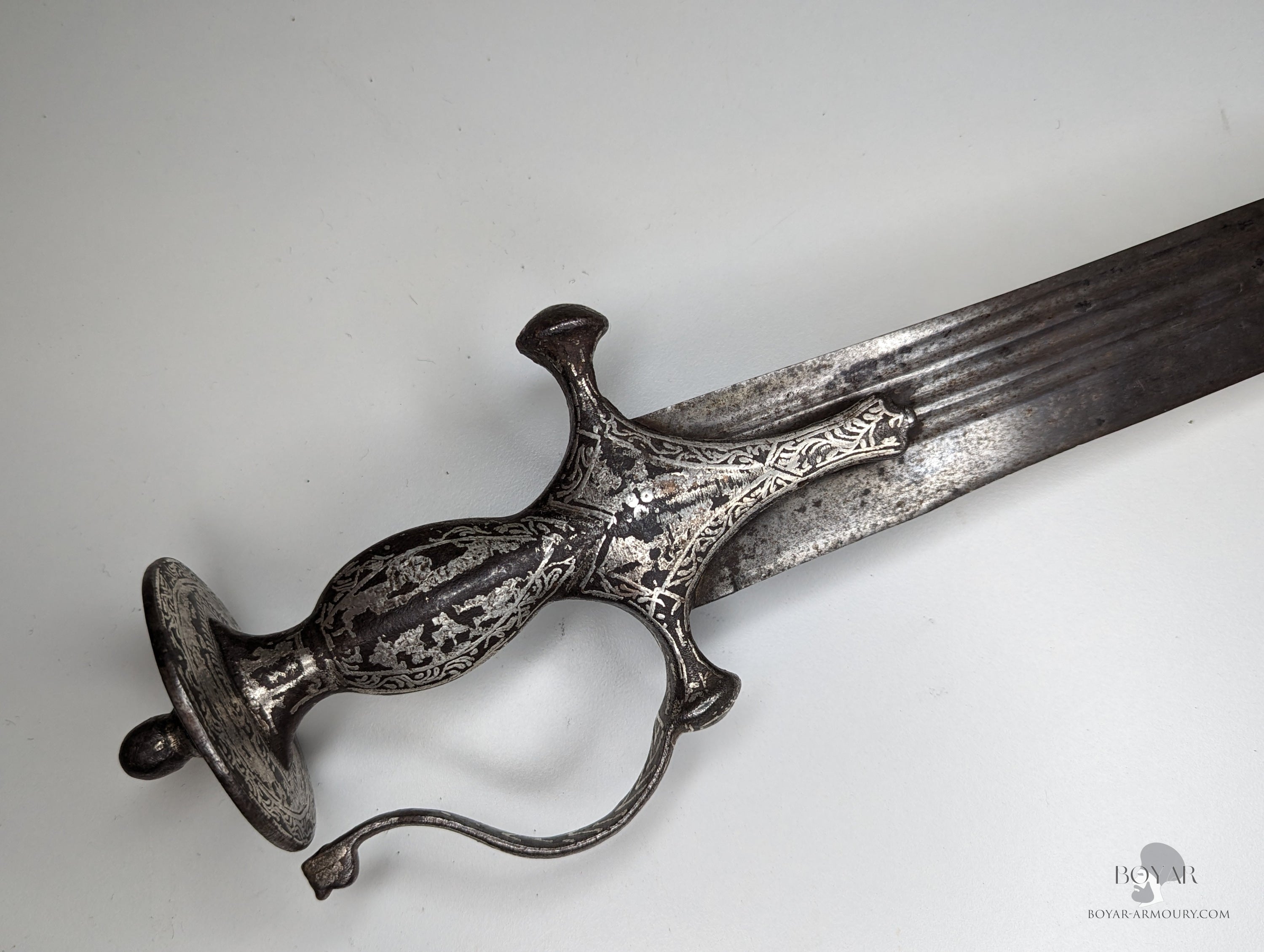 18th Century Indian Tegha, Silver Koftgari Tulwar Hilt – Boyar Armoury