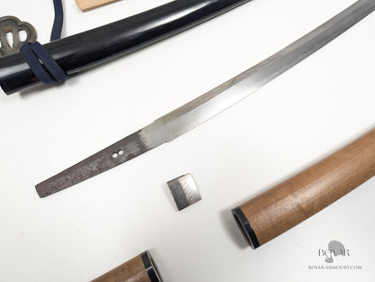 Japanese Sword Signed Kazusanokami Munemichi, Early Edo