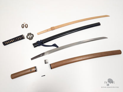 Japanese Sword Signed Kazusanokami Munemichi, Early Edo