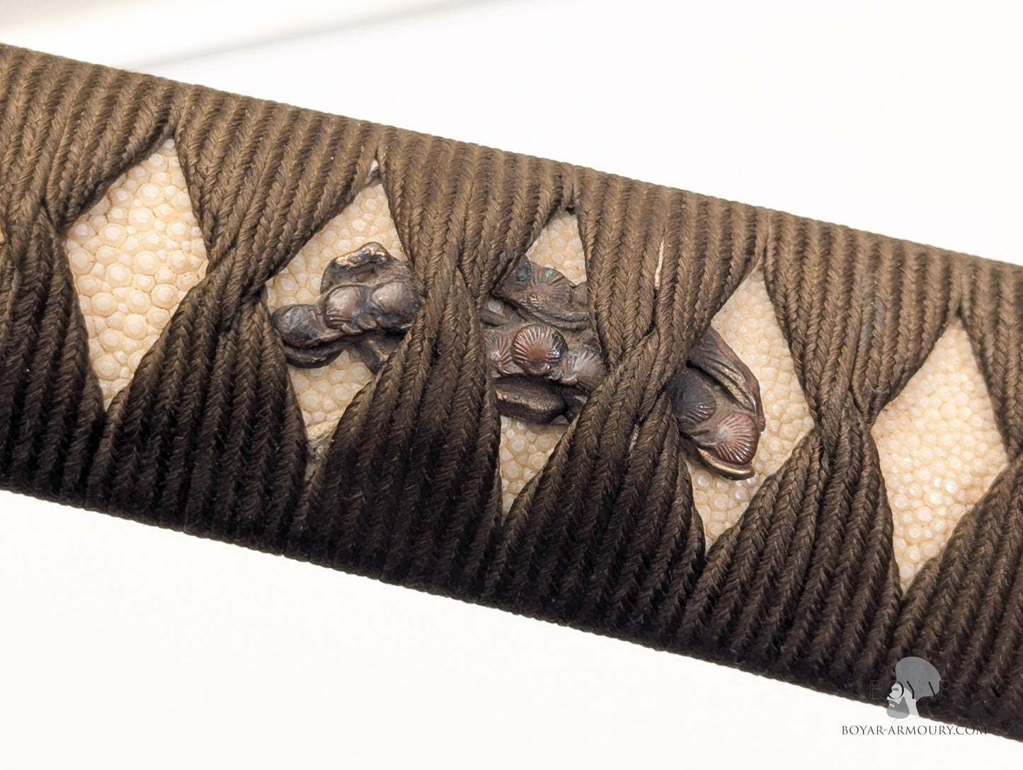 Japanese Sword with NBTHK Hozon Certificate, signed Izuminokami Fujiwara Nobuie