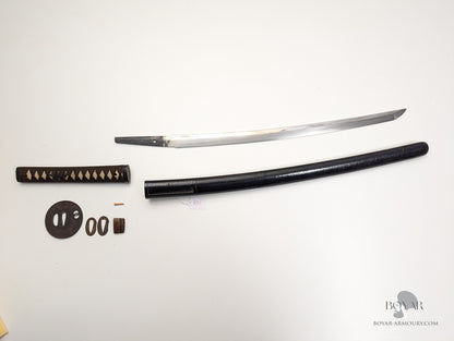 Japanese Sword with NBTHK Hozon Certificate, signed Izuminokami Fujiwara Nobuie