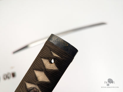 Japanese Sword with NBTHK Hozon Certificate, signed Izuminokami Fujiwara Nobuie