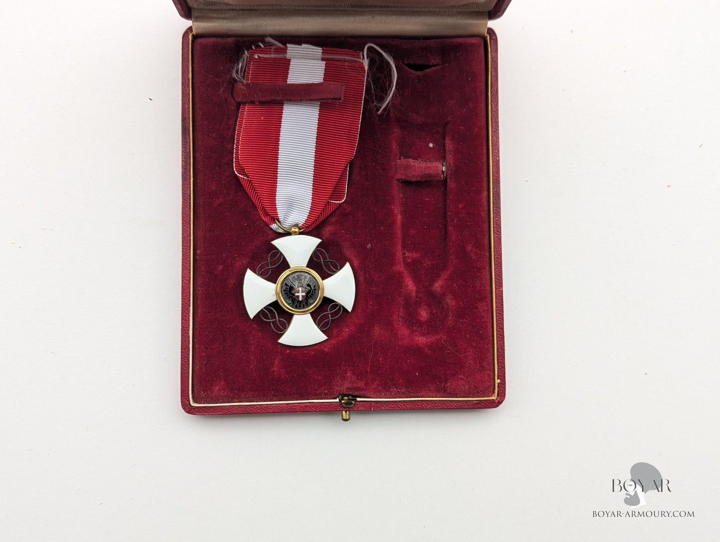 Italy, Order of the Crown, IV Class Officer