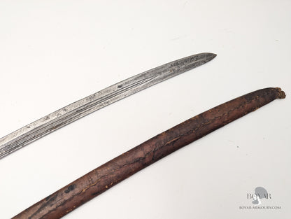 North African Nimcha, Horn Hilt
