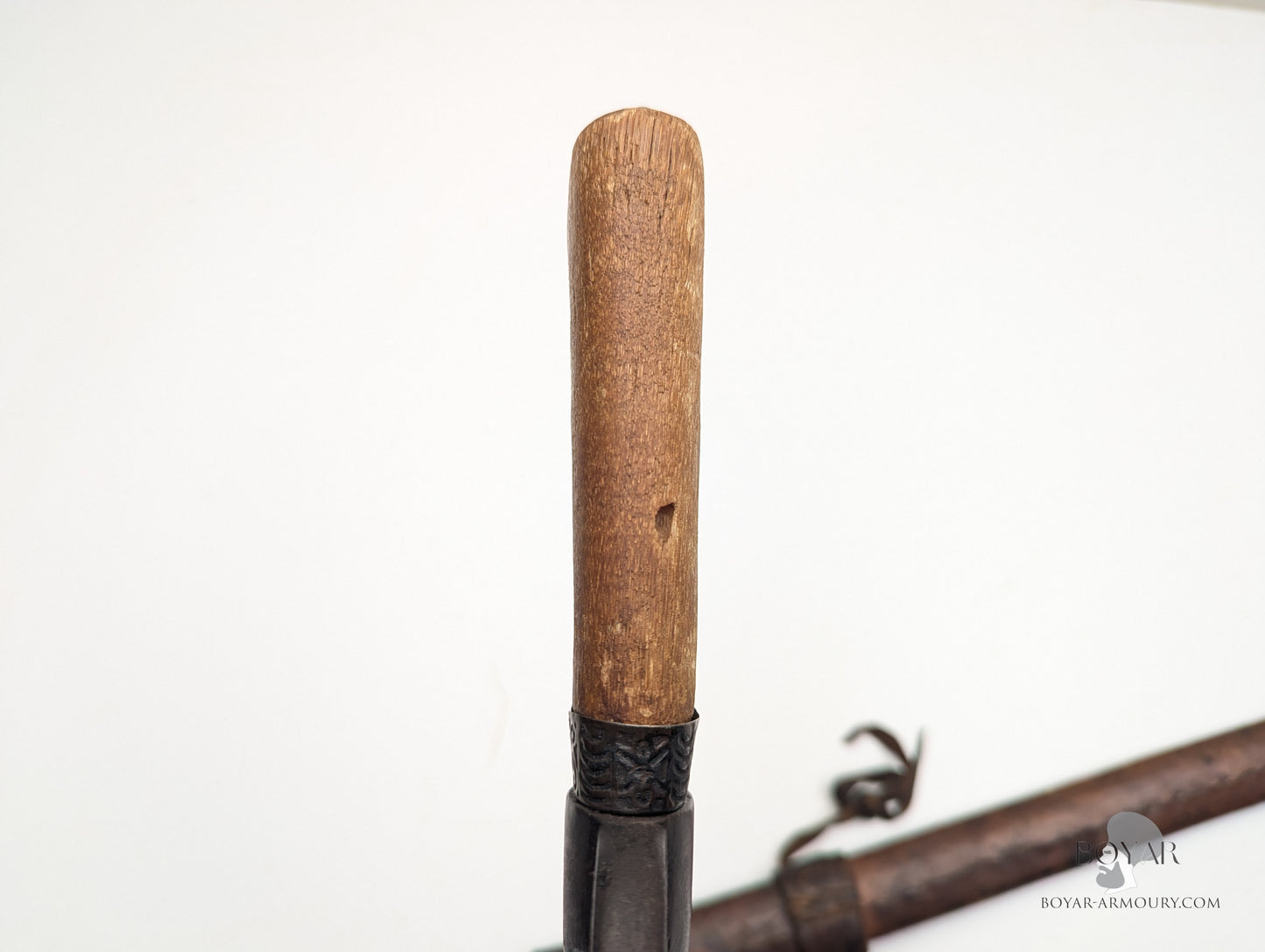 North African Nimcha, Horn Hilt