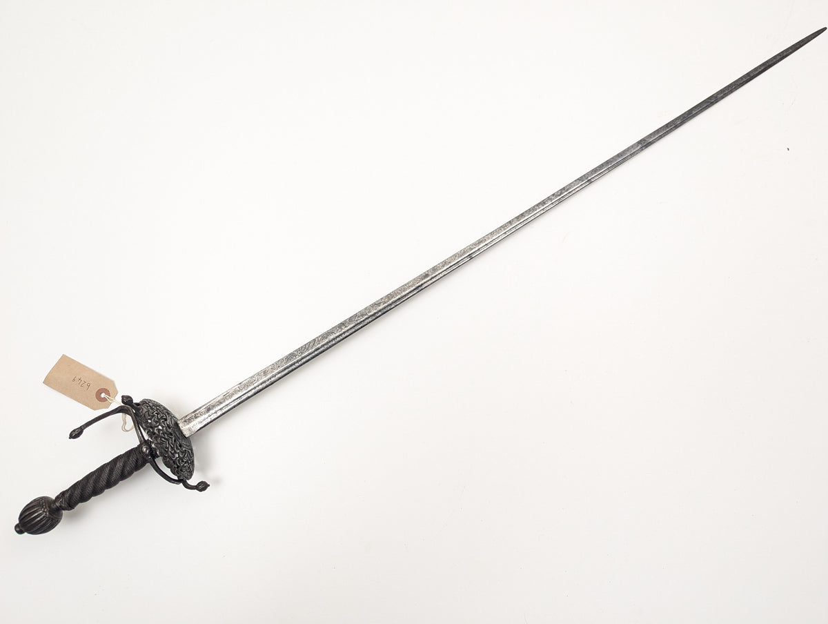 English Dish Hilt Rapier, 17th century