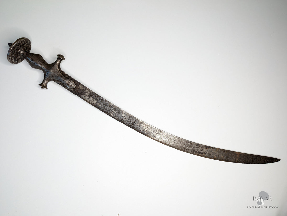 Heavy, short 19th century tulwar – Boyar Armoury