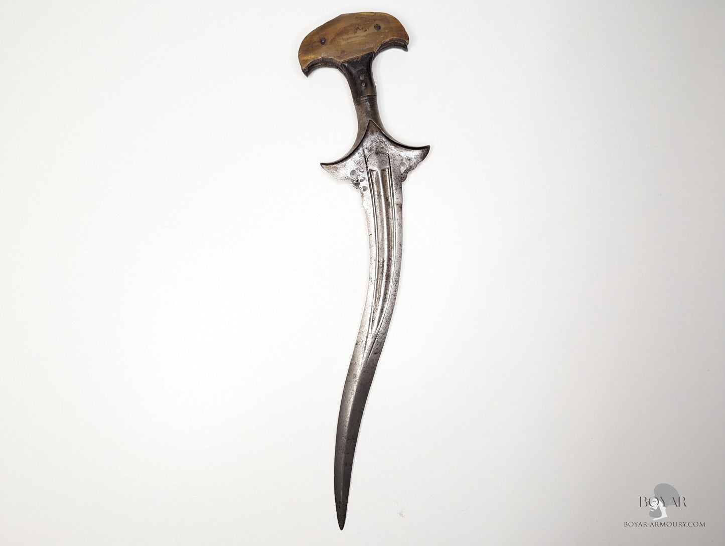 Horn Hilted Chilanum Dagger