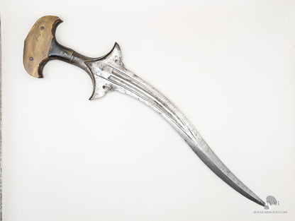 Horn Hilted Chilanum Dagger