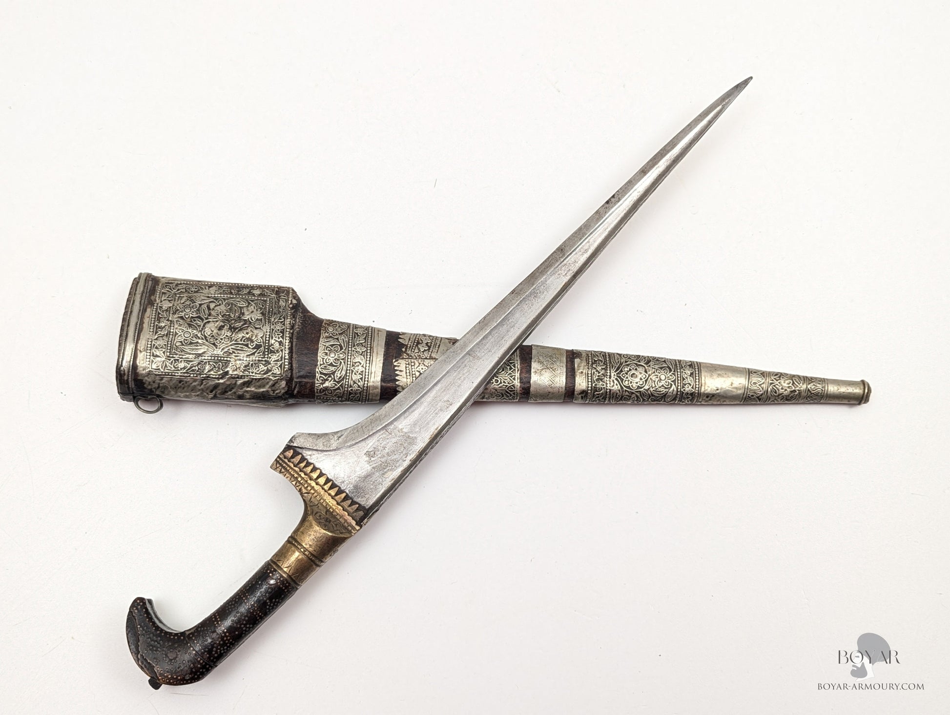 Pesh Kabz Dagger Silver Fittings Dagger