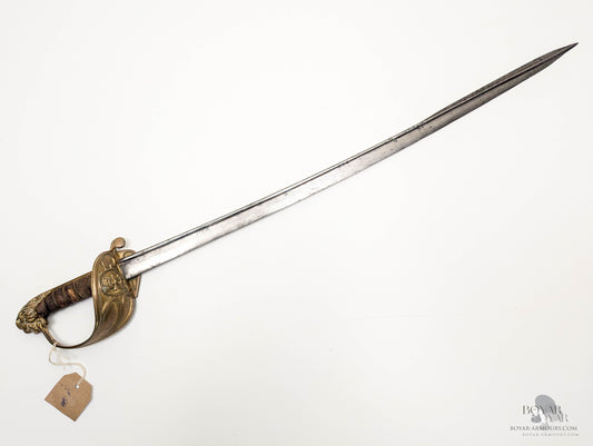 Royal Navy Officer’s Pipeback Sword Sword