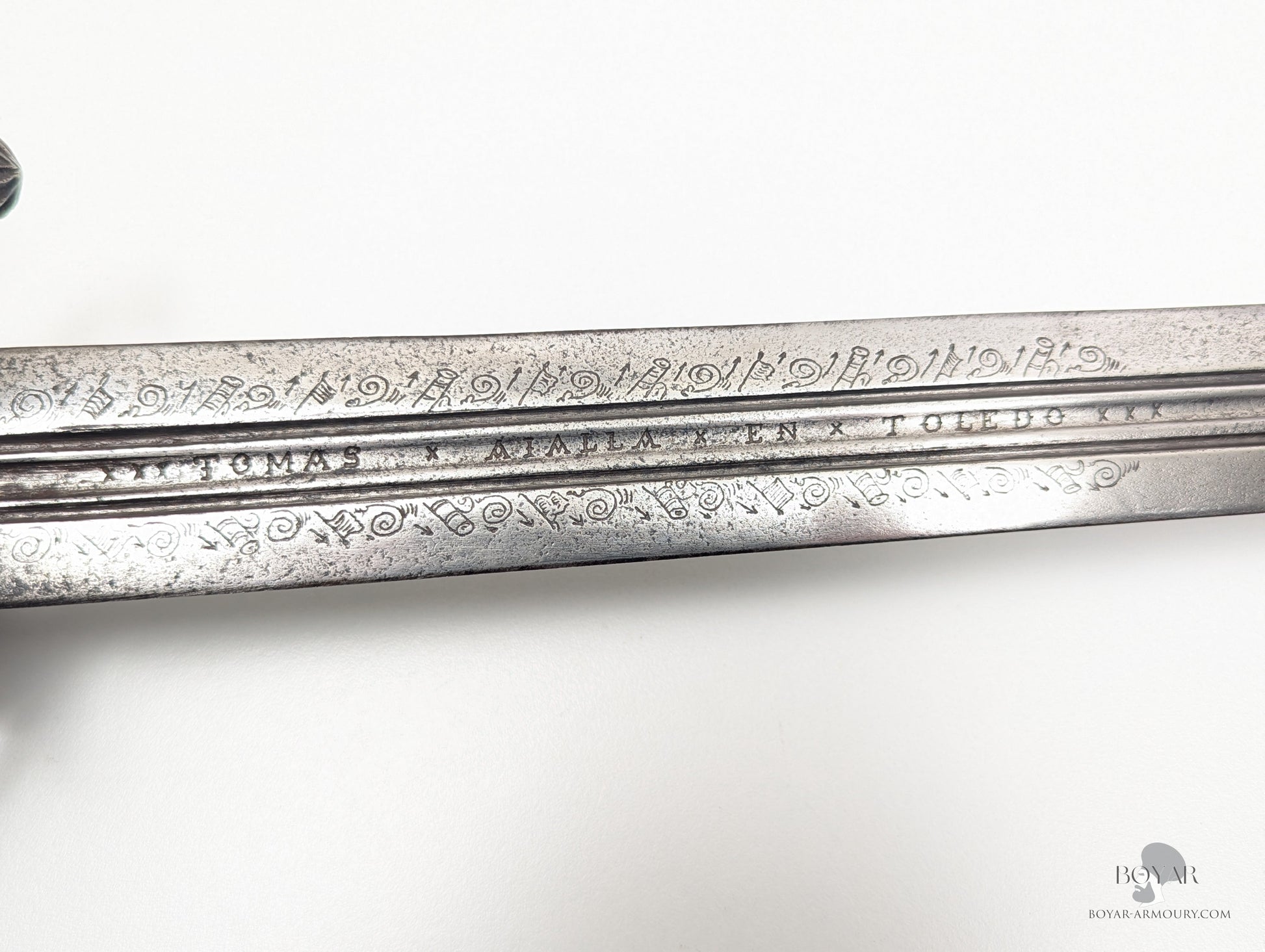 Tomas Aialla Broadsword Sword