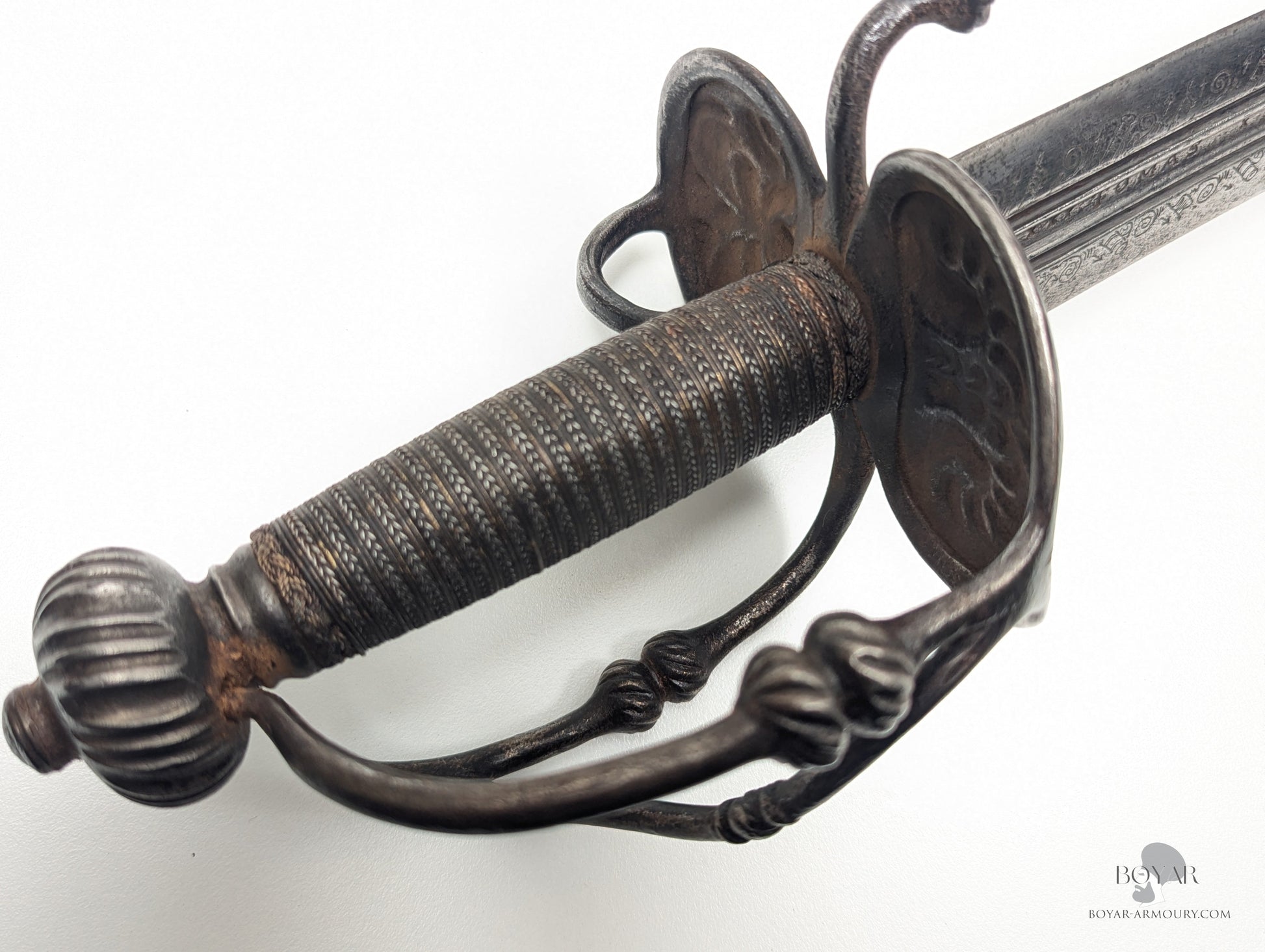 Tomas Aialla Broadsword Sword